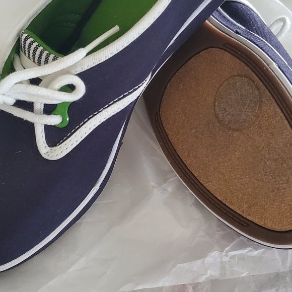 5/$25 Grasshoppers Navy and White Twill Sneaker 7 - Picture 2 of 2